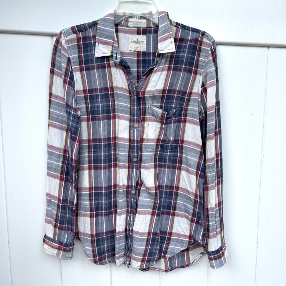 American Eagle lightweight shirt size S Boyfriend fit